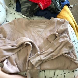 Pink long sleeve crop top